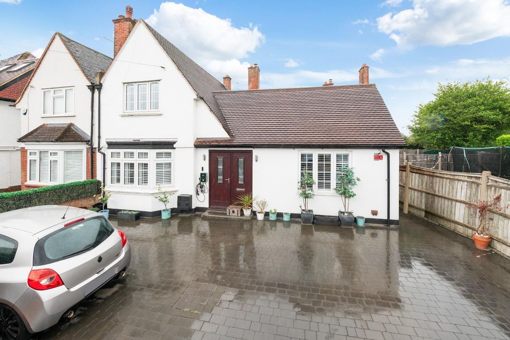 Property photo 1 of 22 Lower Court Road