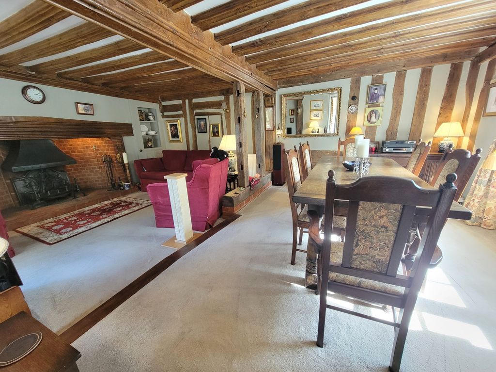 Property photo 3 of 21