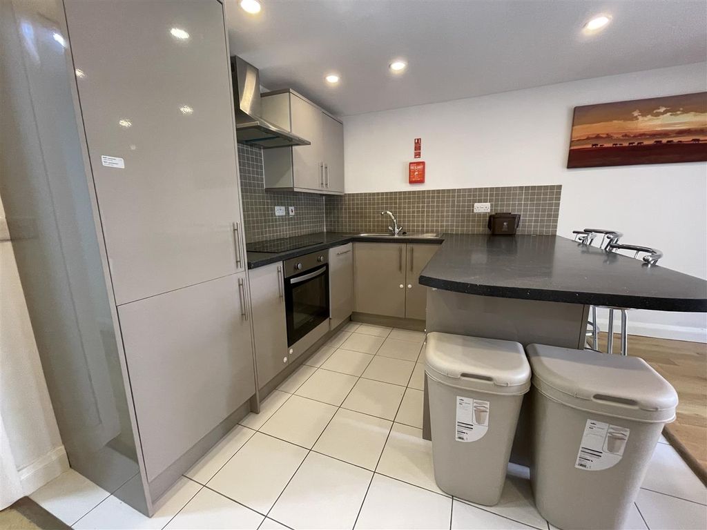Property photo 2 of 8 Img_5110.Jpg