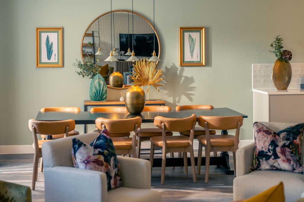 Property photo 1 of 11 Homeowners Lounge