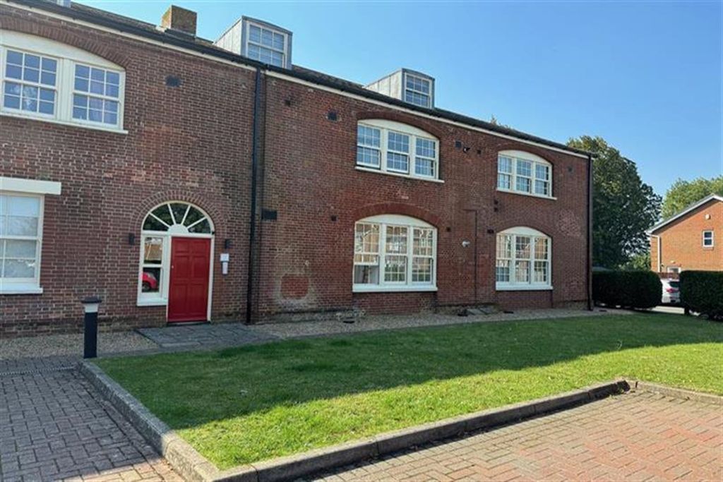 Property photo 1 of 11 (Main)