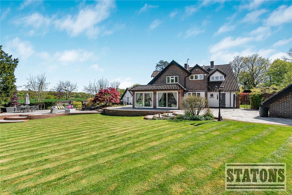 Property photo 3 of 41 Picture No. 39