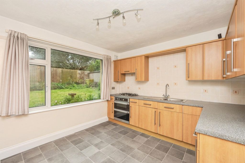 Property photo 3 of 15