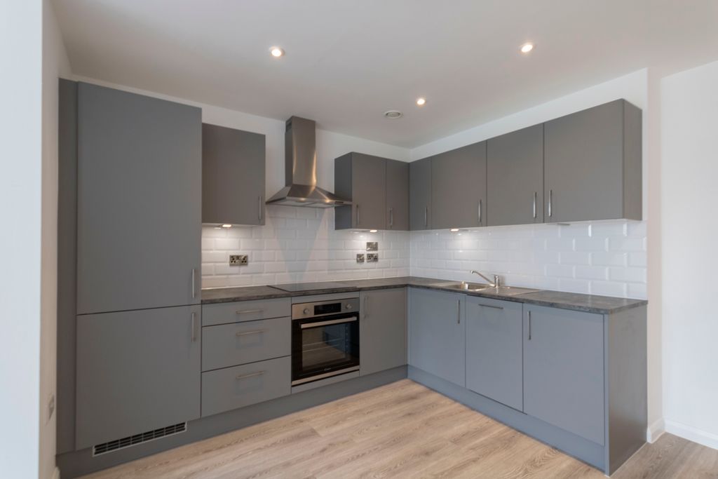 Property photo 3 of 12 Img_5197_1