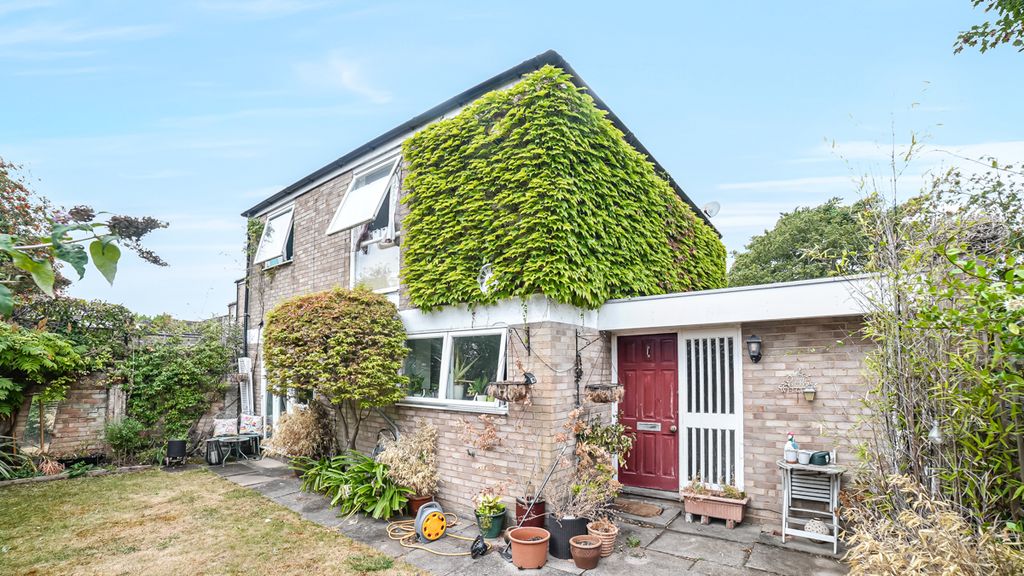 Property photo 1 of 26