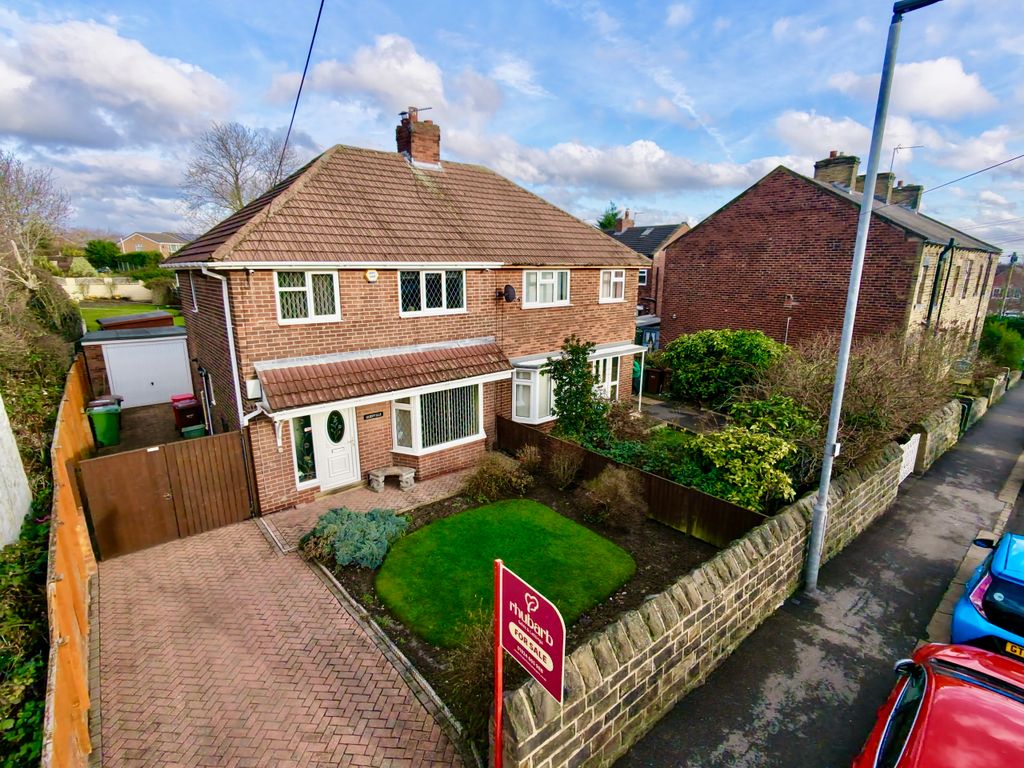 Property photo 1 of 31 External