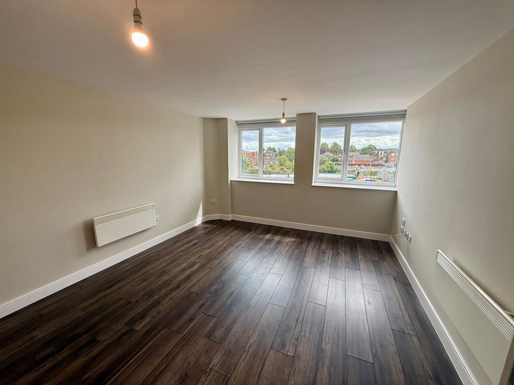 Property photo 3 of 7