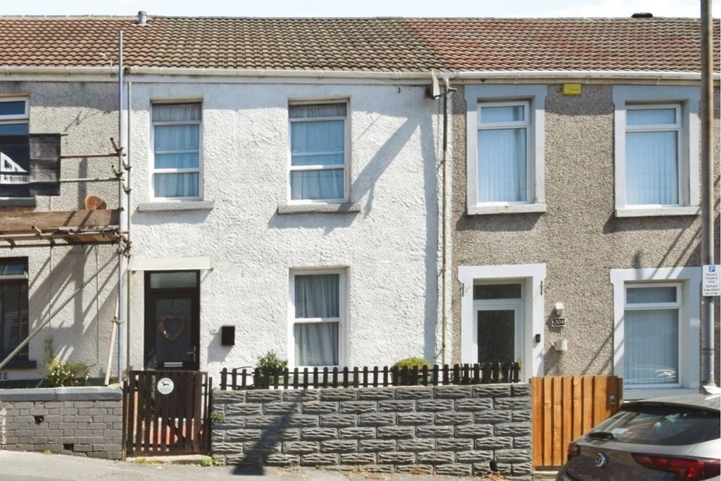 Property photo 1 of 31