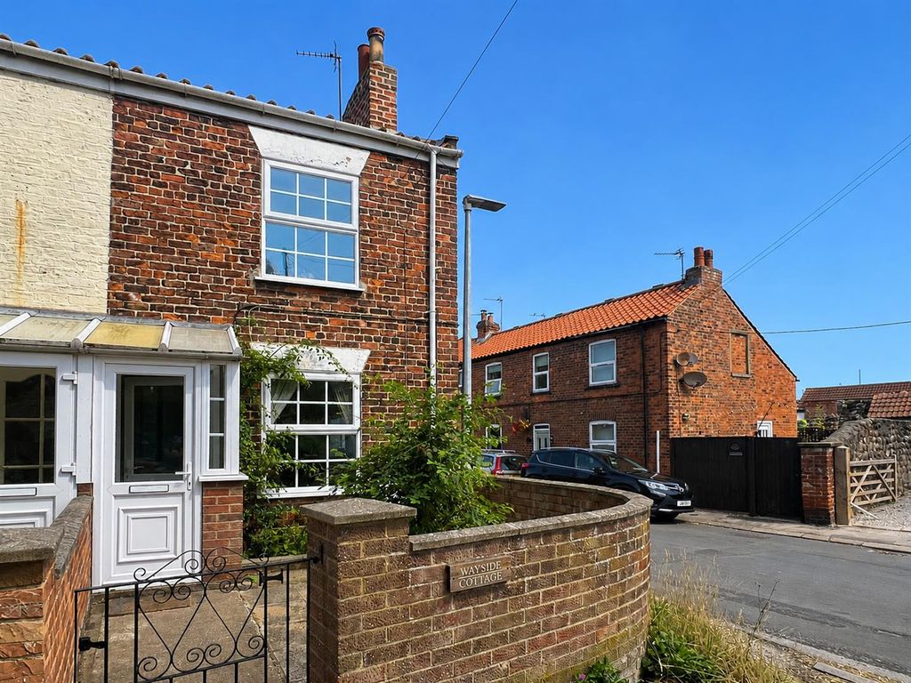 Property photo 1 of 23