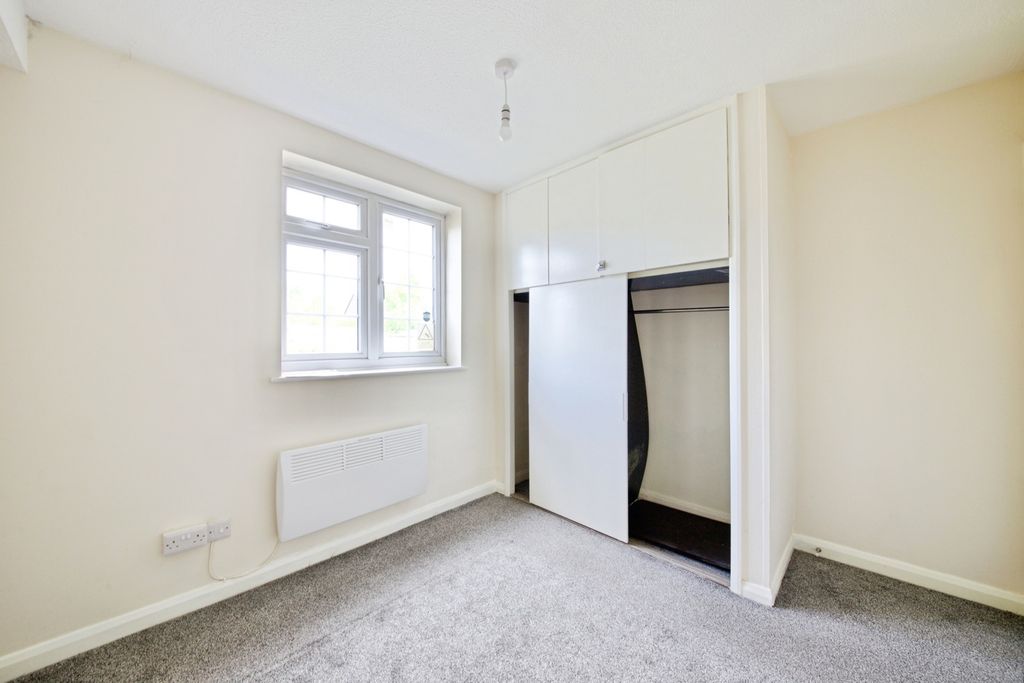 Property photo 3 of 9 Pbox-Img.Jpg