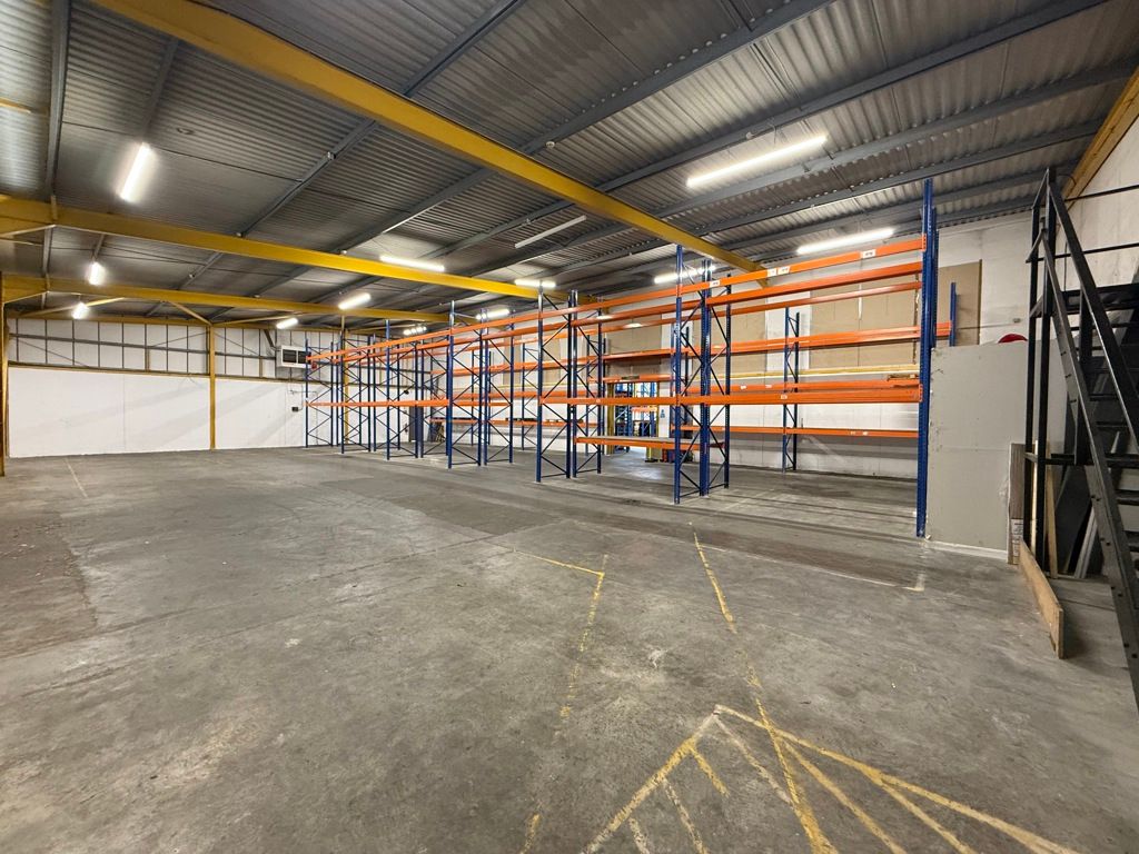 Property photo 2 of 9 Photo 2