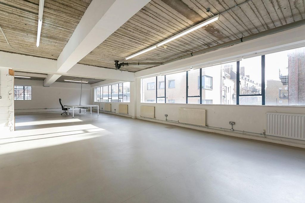 Property photo 1 of 16 Culford-House-1-7-Orsman-Road-Hoxton-Haggerston-First-Floor-Units2+3-Office-Studio-For-Rent-Internal1-Dominion.London.Jpg