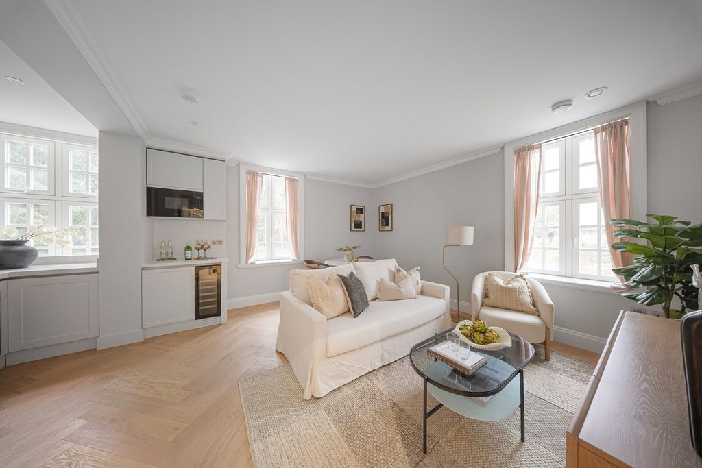 Property photo 1 of 26