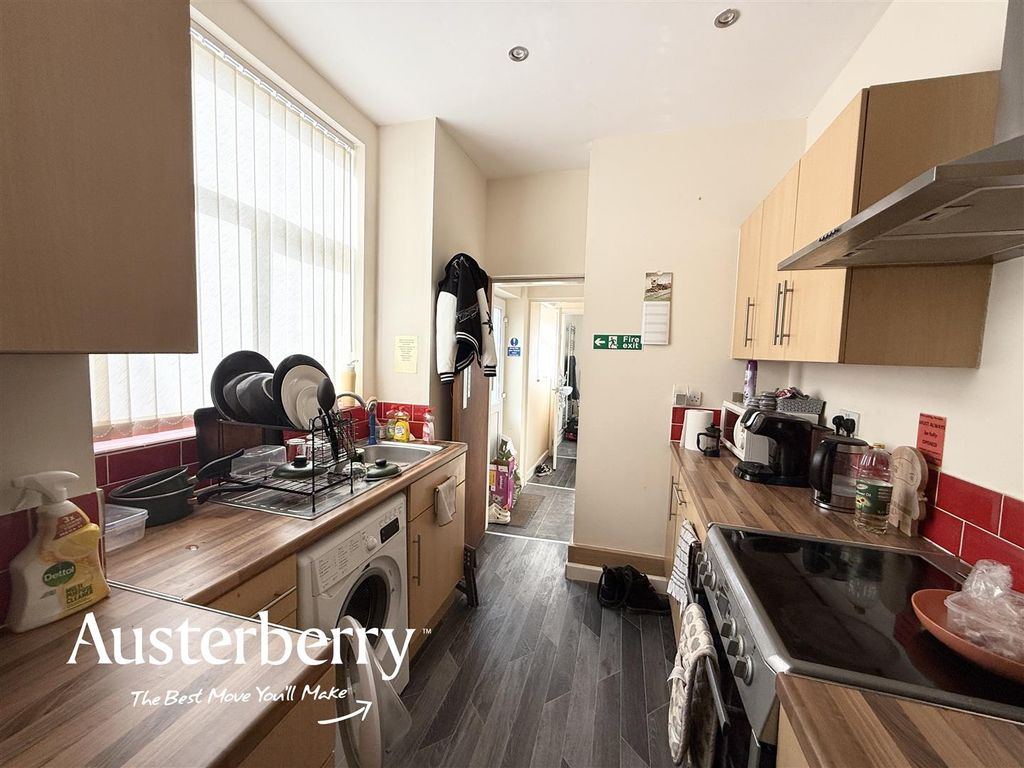 Property photo 3 of 9 Img_4989.Jpg