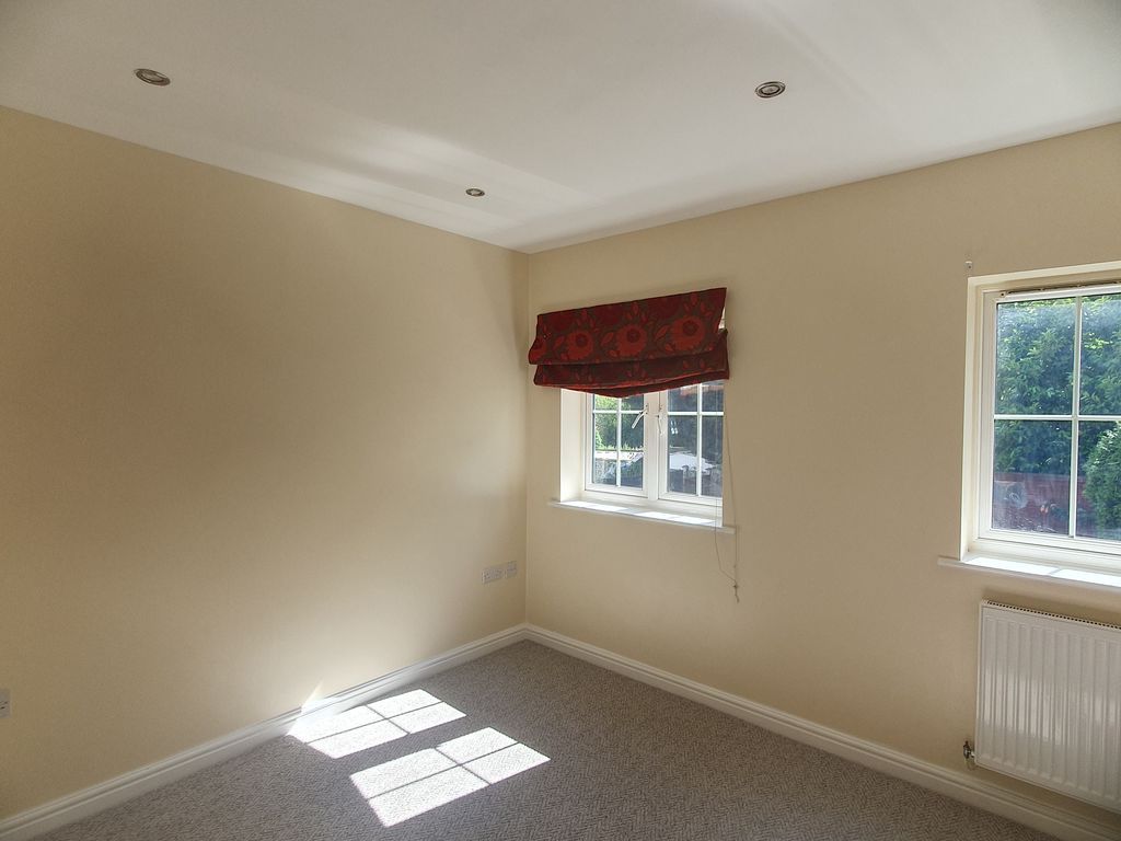 Property photo 3 of 11 Photo 3