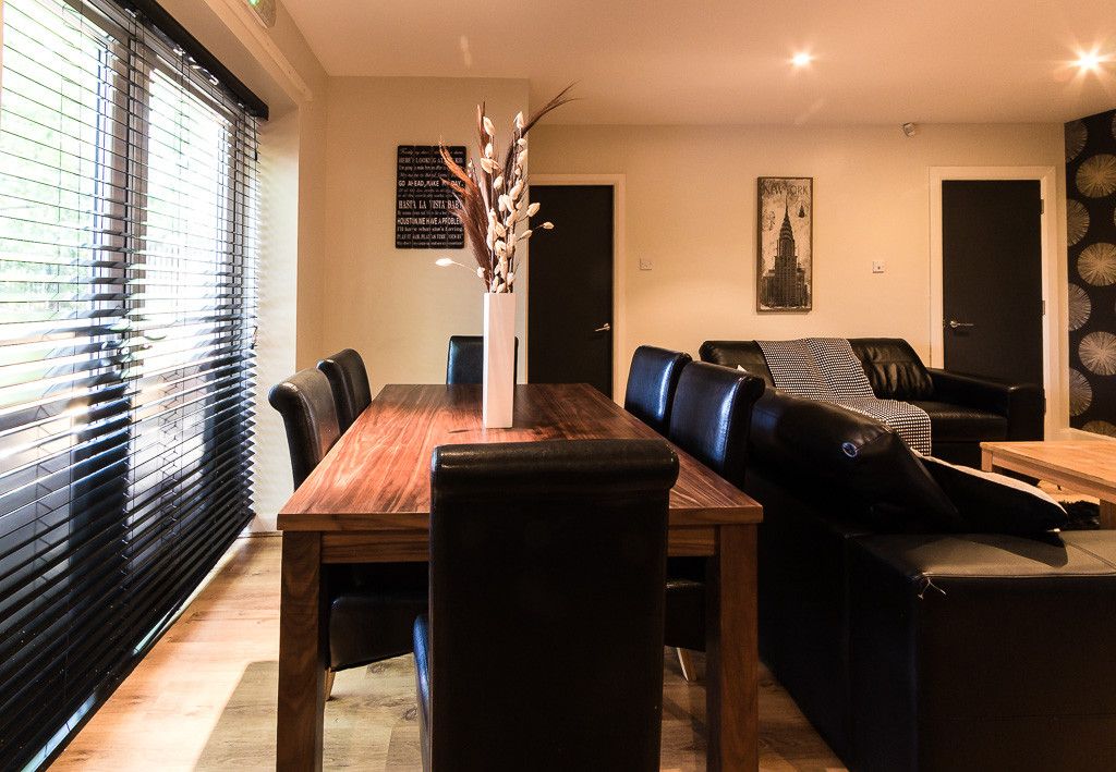 Property photo 2 of 21 Property Photo