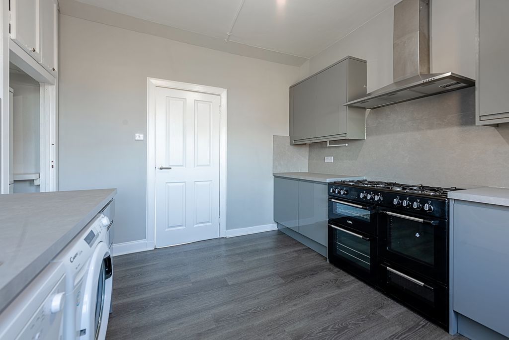 Additional image 8 of 4 bed flat for saleStobhill Road, Gorebridge EH23