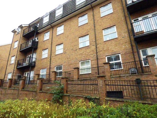 Property photo 1 of 10 2 Bedroom Flat For Rent