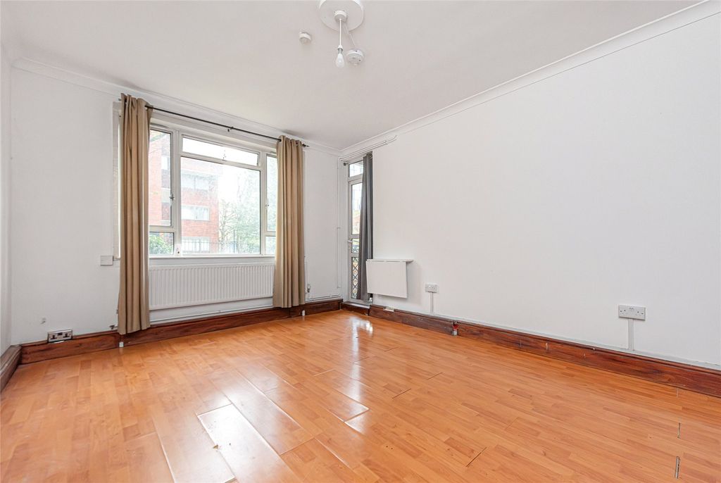 Property photo 2 of 9 Picture No. 05