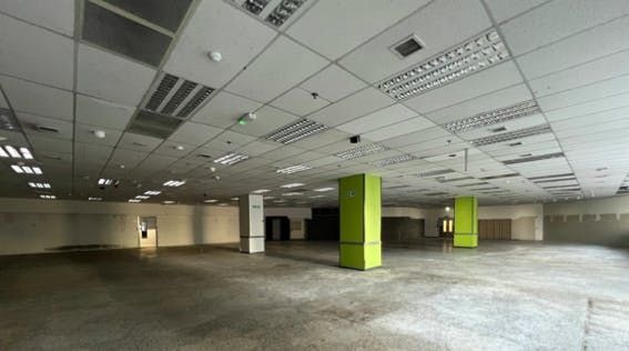 Property photo 2 of 2 Castle House  Retail 2.Png