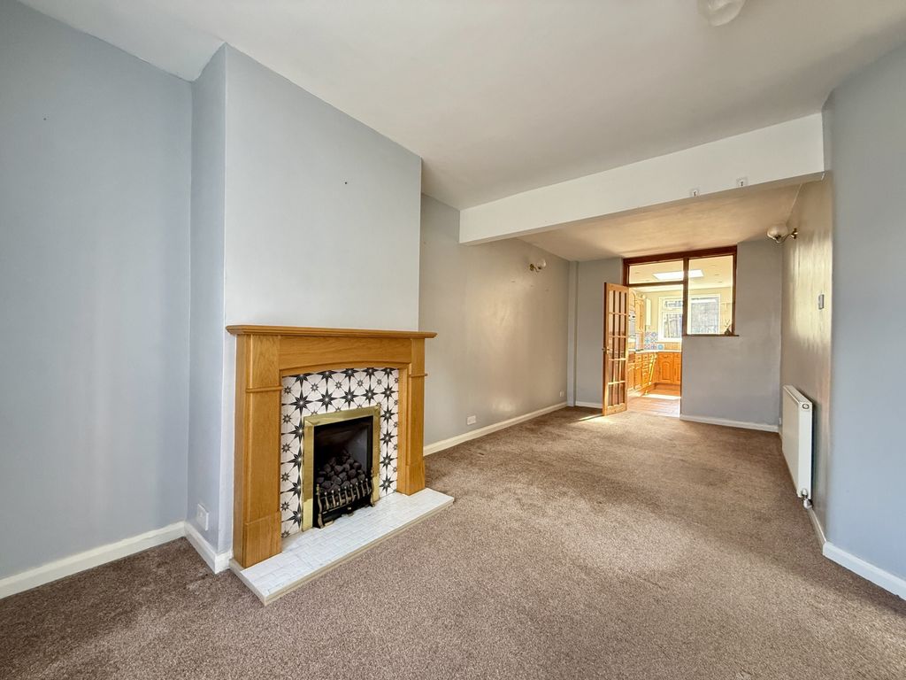 Property photo 3 of 25 Photo 14