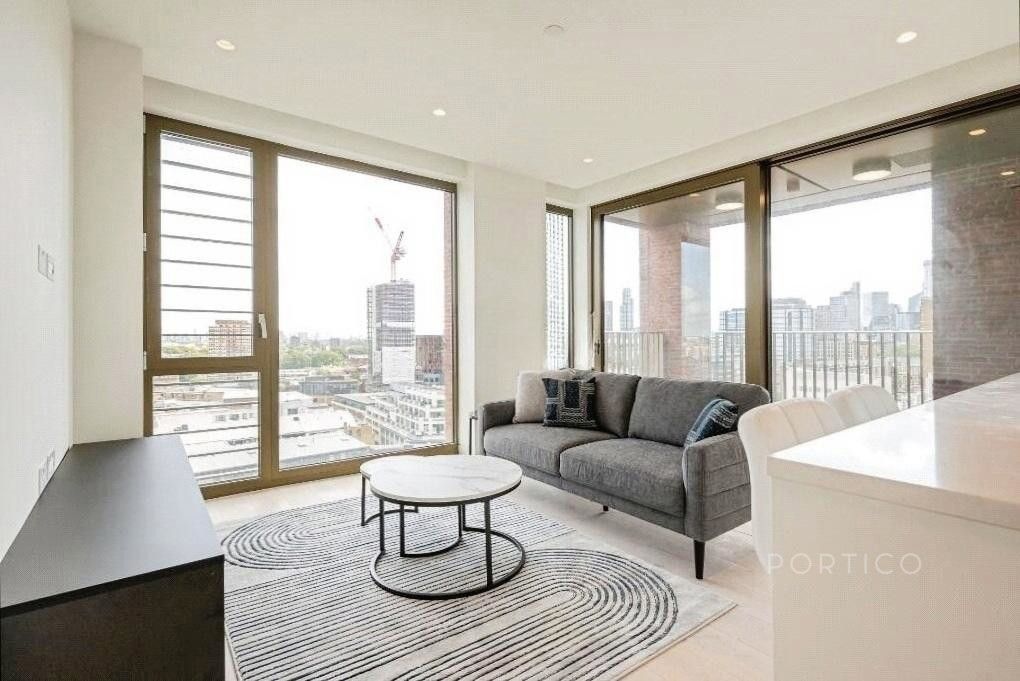Property photo 1 of 18 Pbox-Img.Jpg