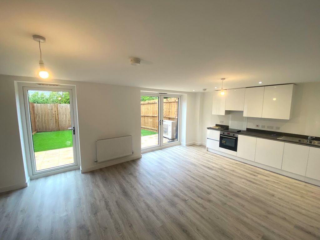 Property photo 3 of 12 Exterior