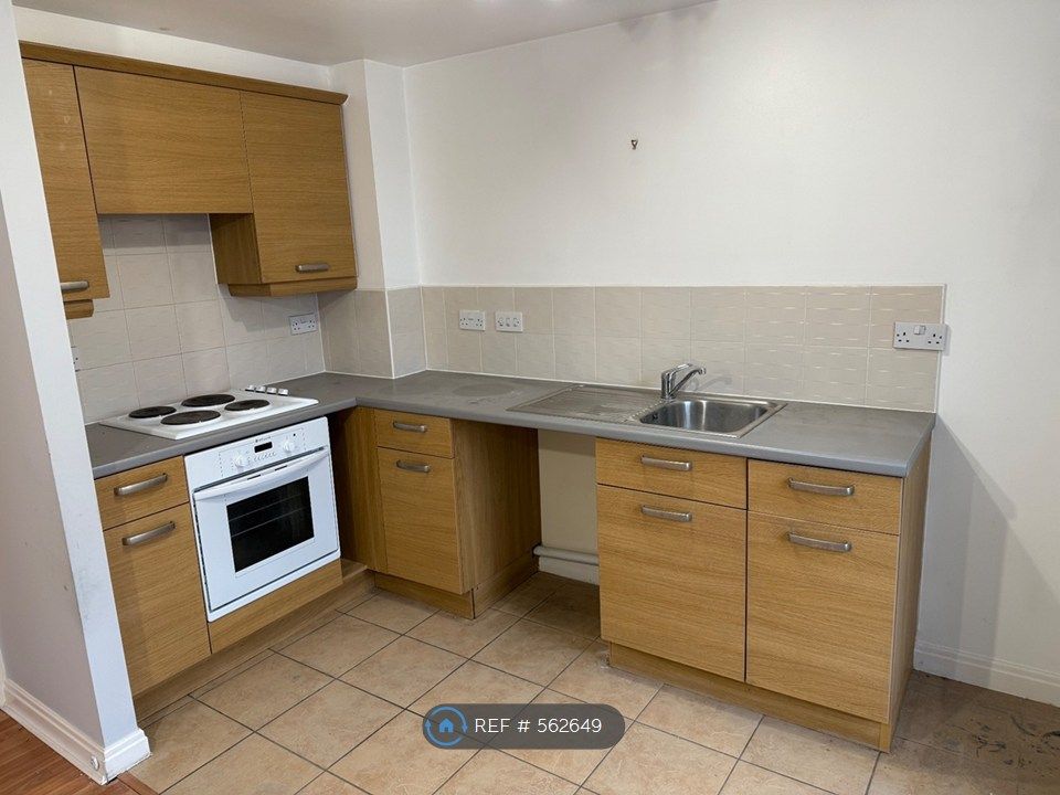 Property photo 3 of 8