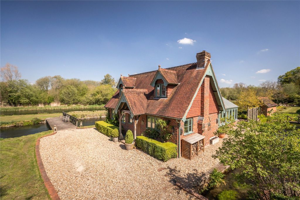 Additional image 15 of 3 bed detached house for saleChilbolton, Stockbridge, Hampshire SO20