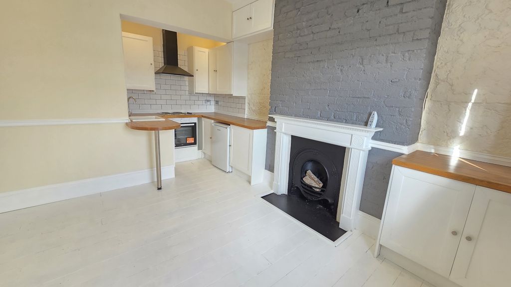 Property photo 3 of 11 20260120_124722