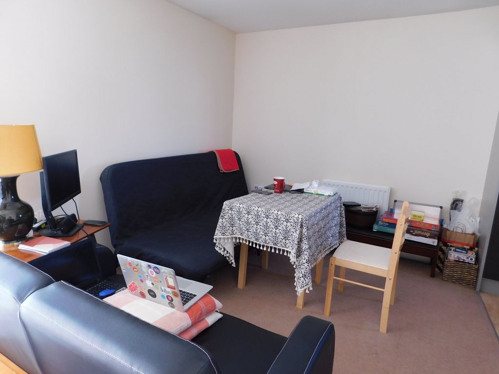 Property photo 3 of 5