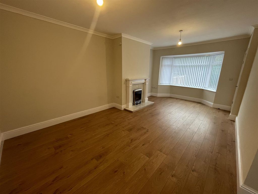 Property photo 2 of 11 1 South 6.Jpg