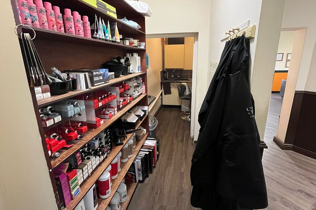 Property photo 3 of 7