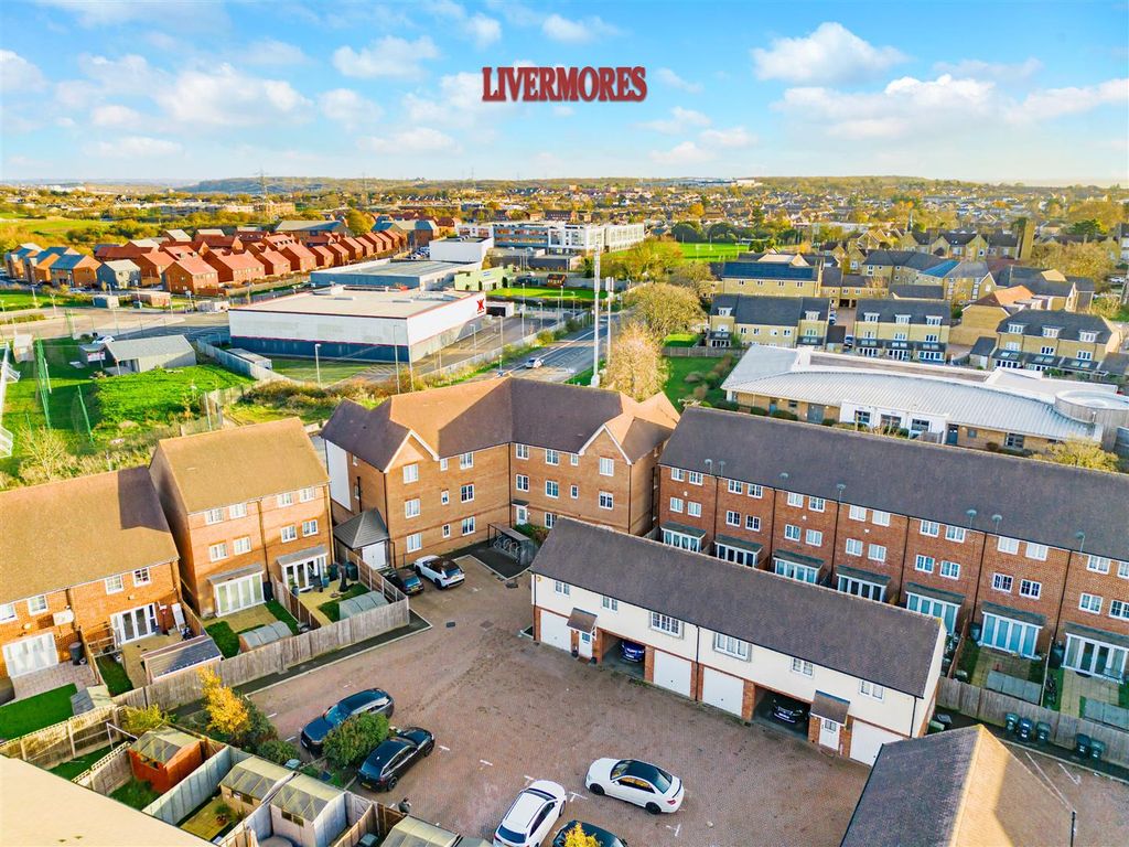 Property photo 2 of 14 Elevated School.Jpg