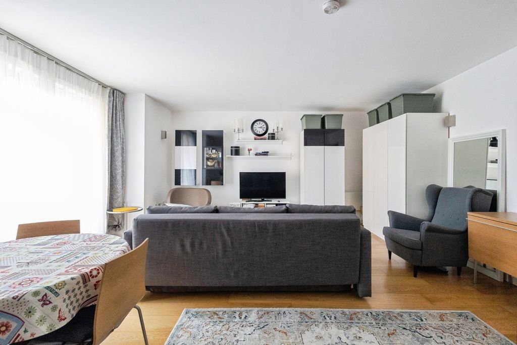 Property photo 3 of 12 Pbox-Img.Jpg