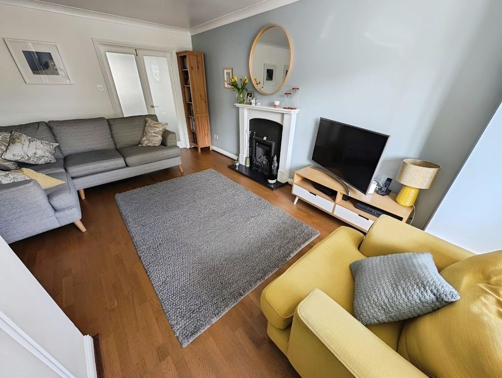 Property photo 2 of 19 1A0Fd1d2-Lounge 202.Jpg