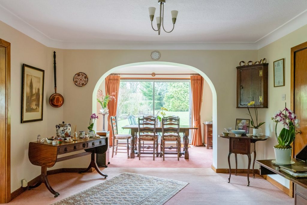 Additional image 4 of 5 bed detached house for saleWest Common Way, Harpenden, Hertfordshire AL5