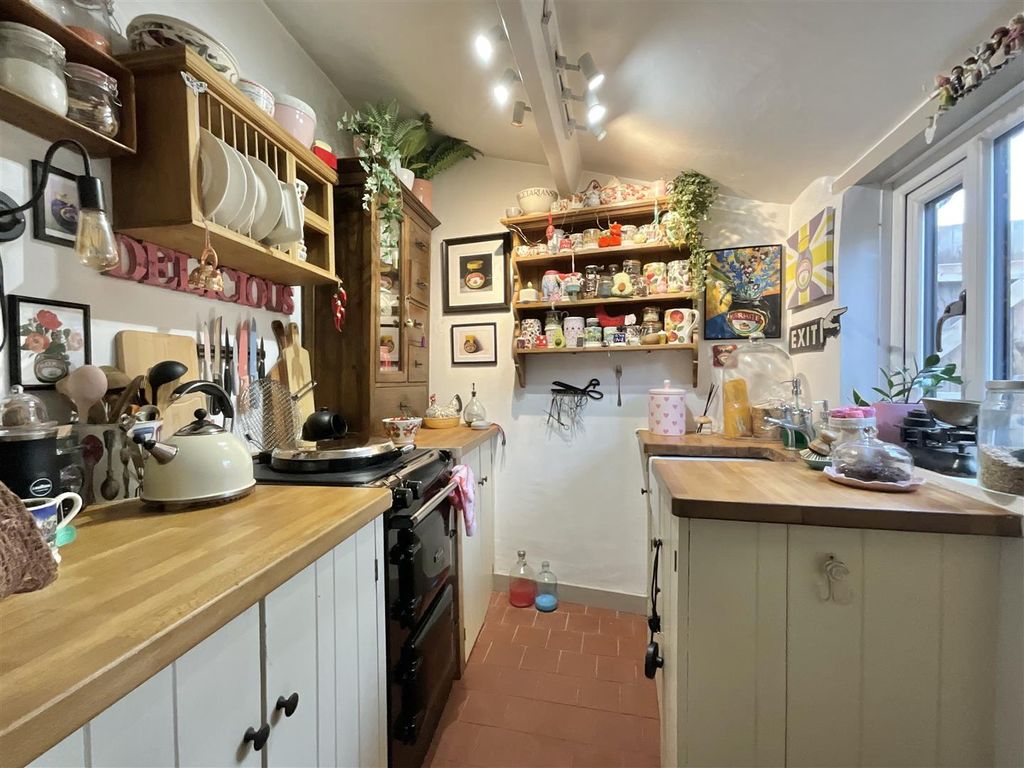 Property photo 2 of 10 Img_1030.Jpeg