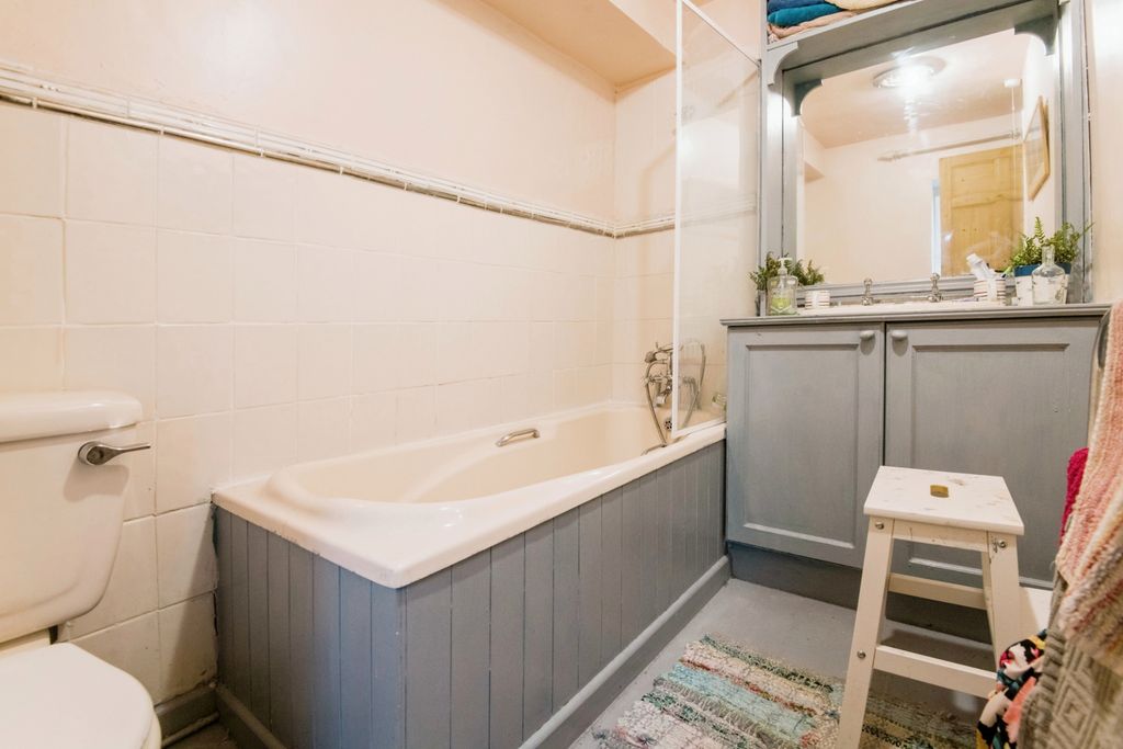 Property photo 3 of 16 Photography