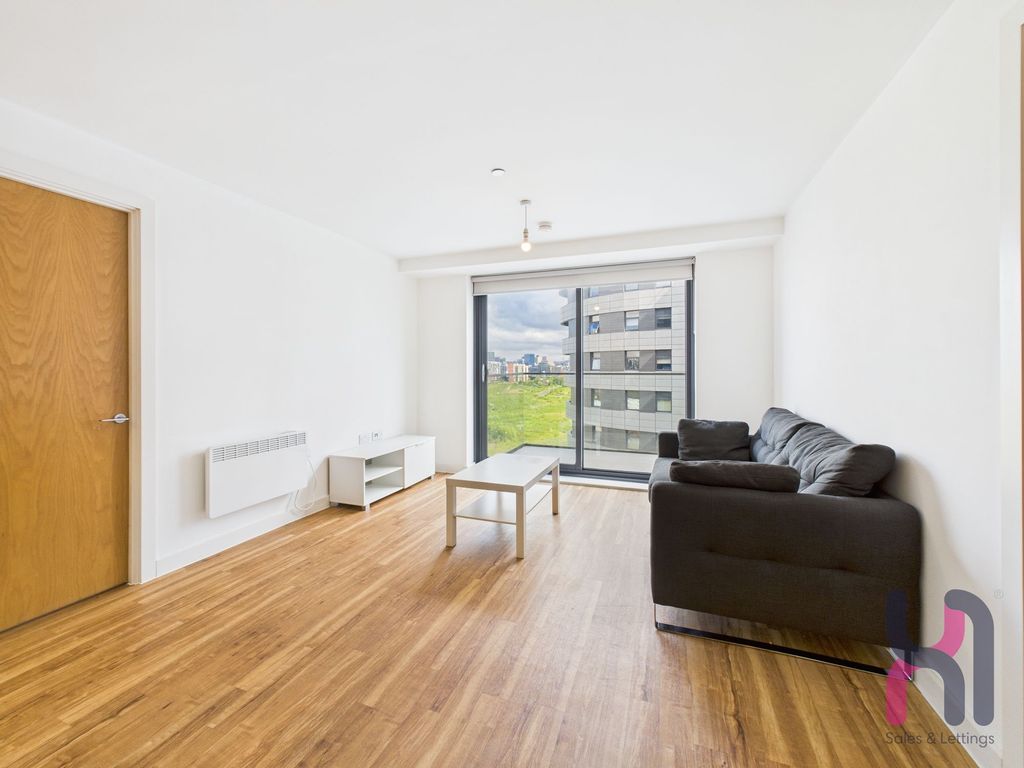 Property photo 2 of 11