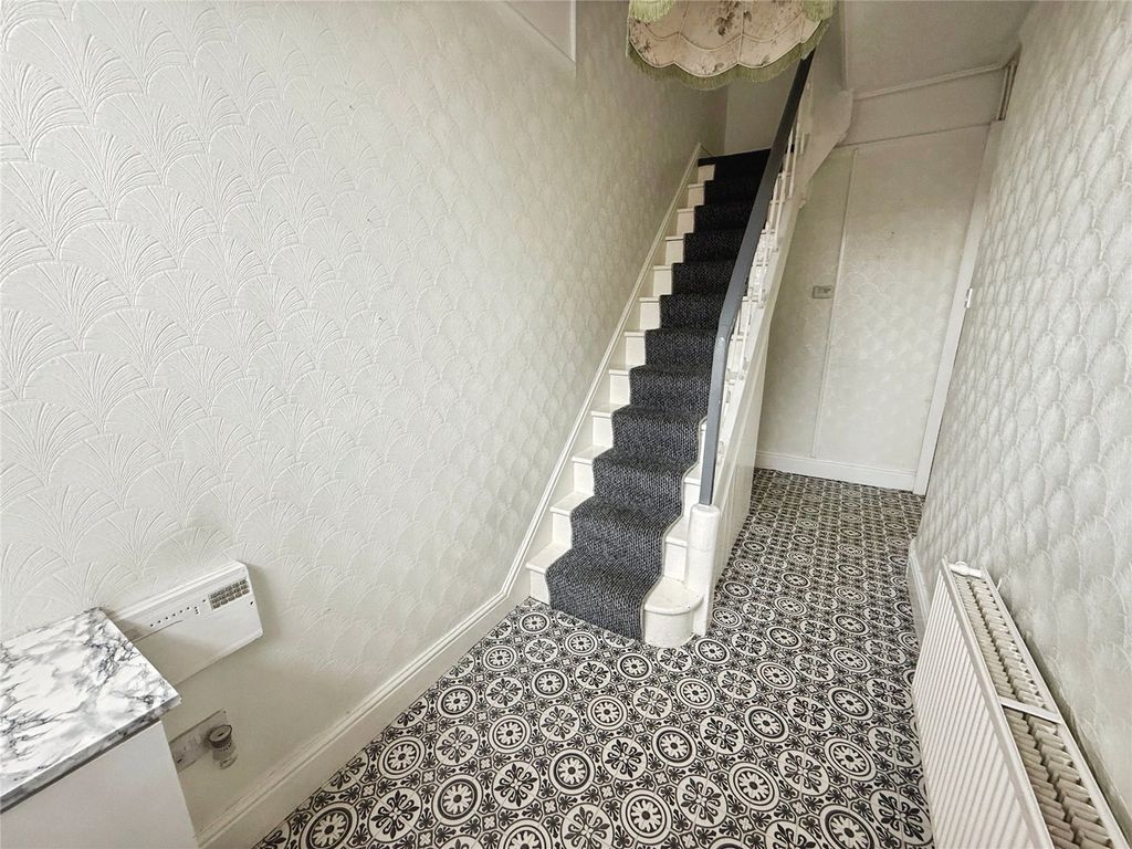 Property photo 3 of 18 Picture No. 16