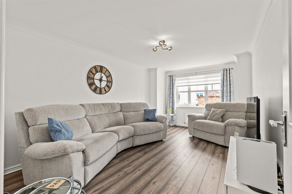 Property photo 3 of 16 5338108