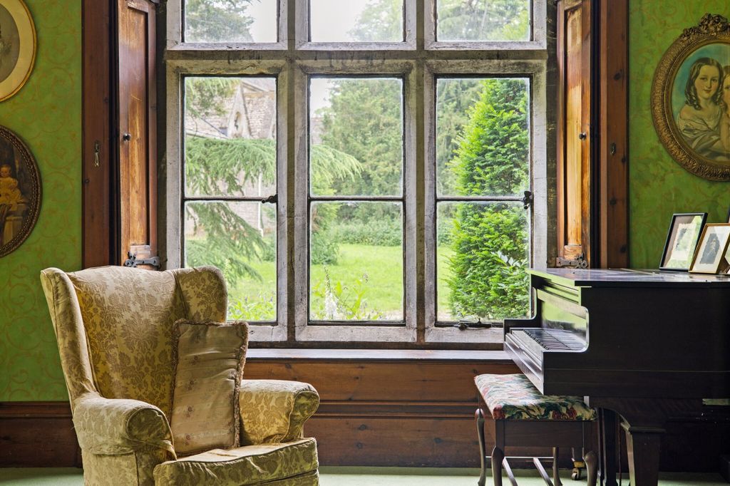 Property photo 3 of 25 Picture No. 15