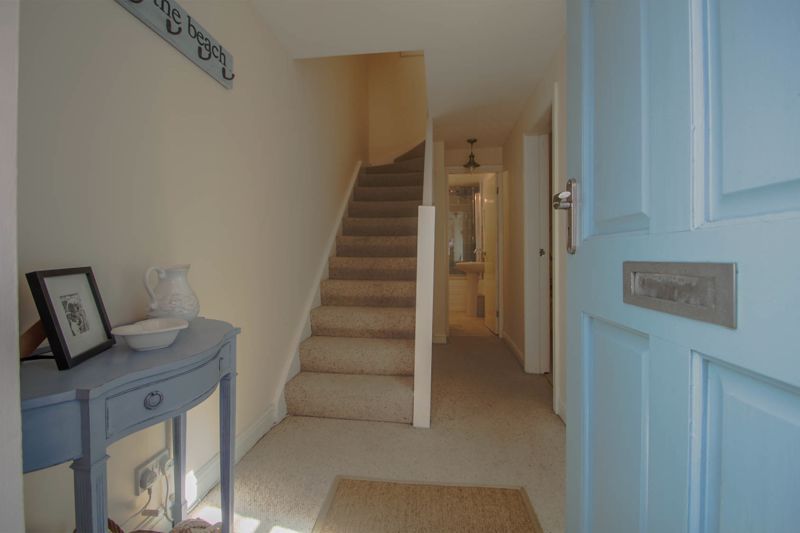 Property photo 3 of 17 Photo 3