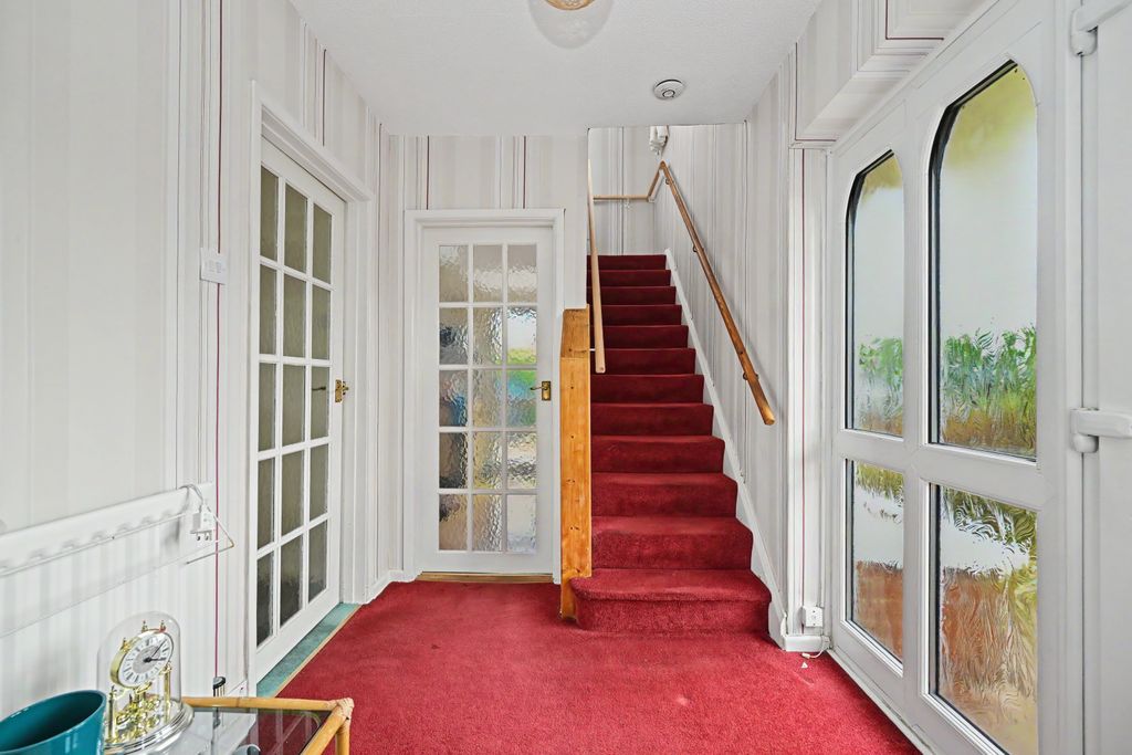 Property photo 3 of 21