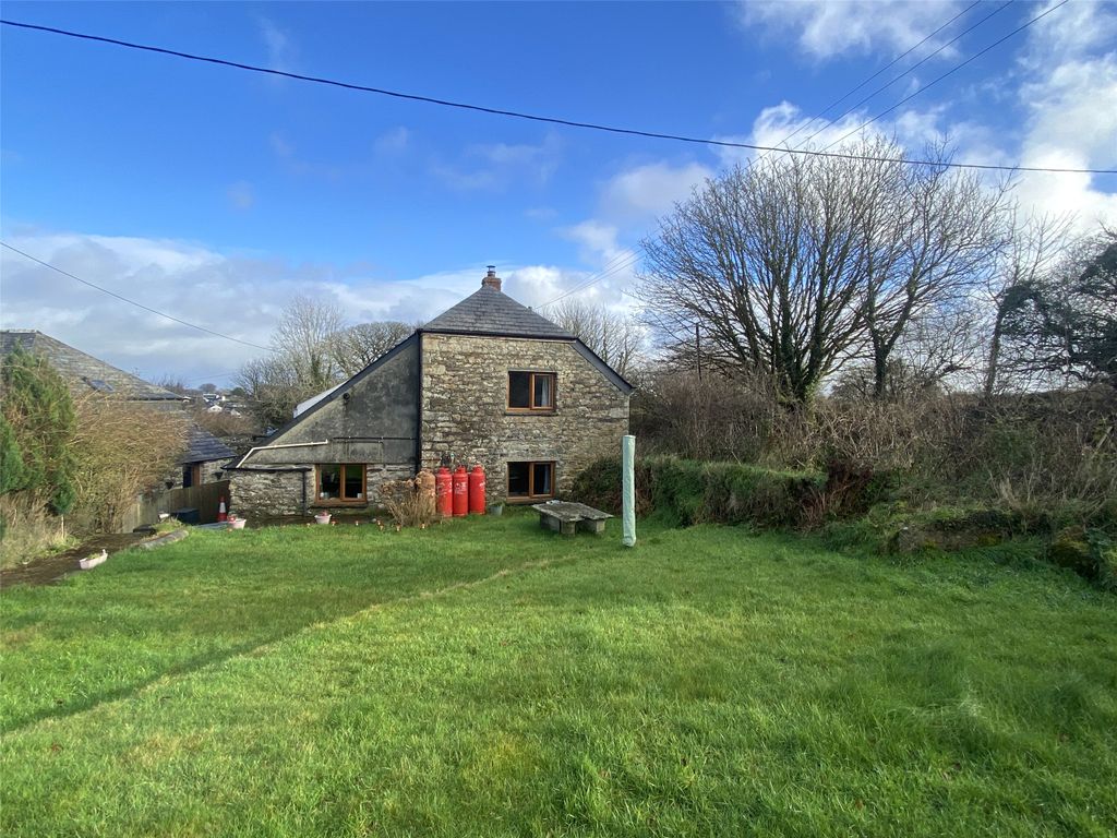 Property photo 1 of 11 1 - Picture No. 01