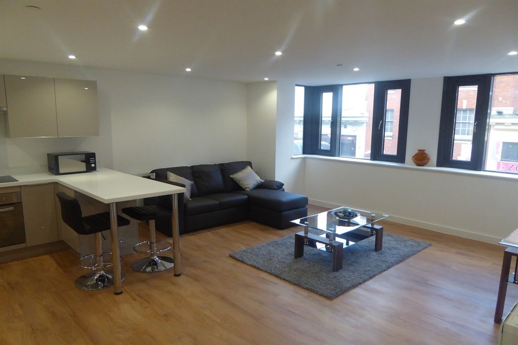 Property photo 2 of 5 Living Area