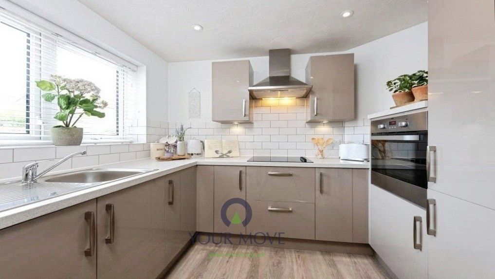Property photo 3 of 10 Pbox-Img.Jpg