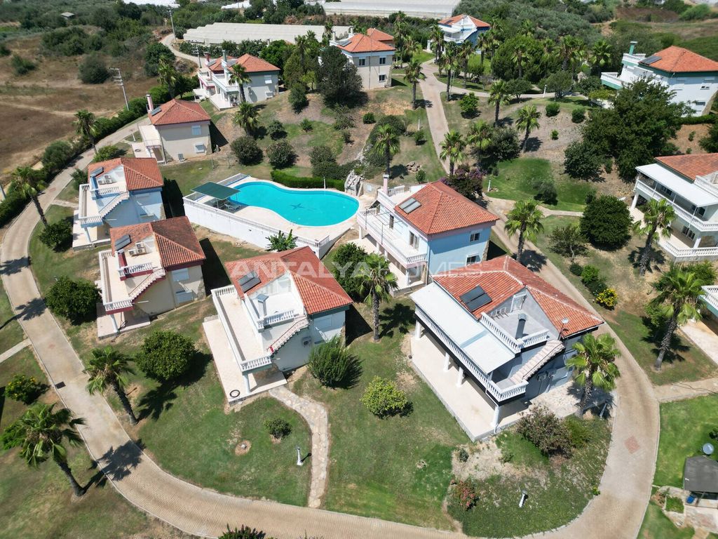 Property photo 1 of 55