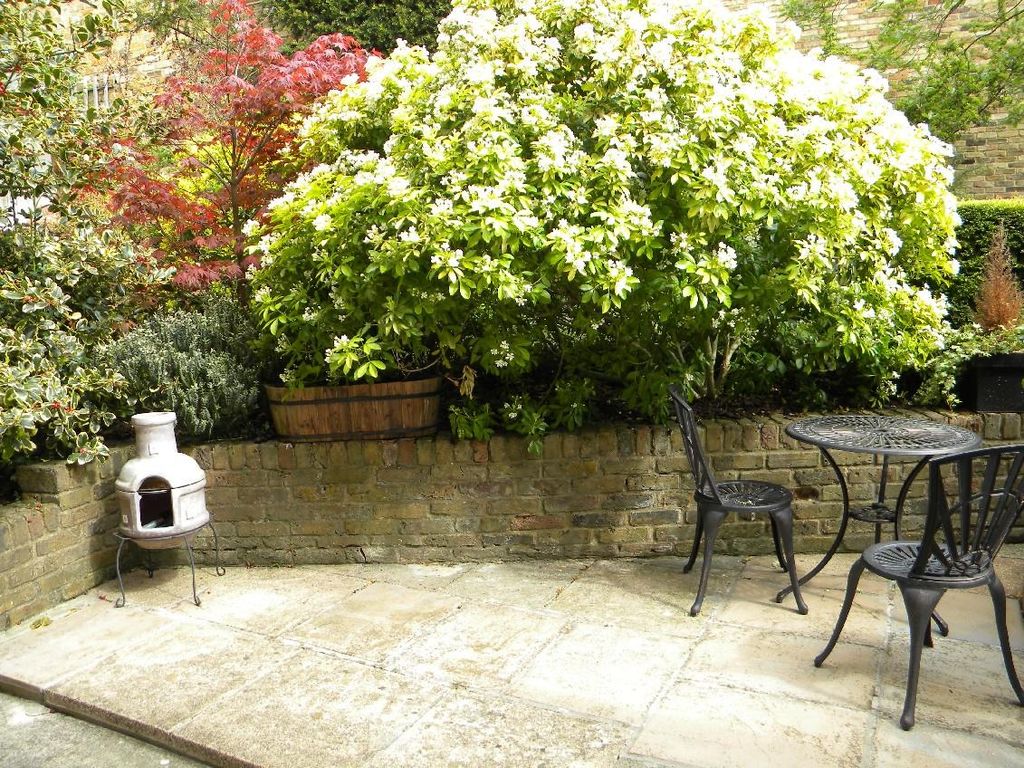 Property photo 3 of 20 Patio.2.Jpg